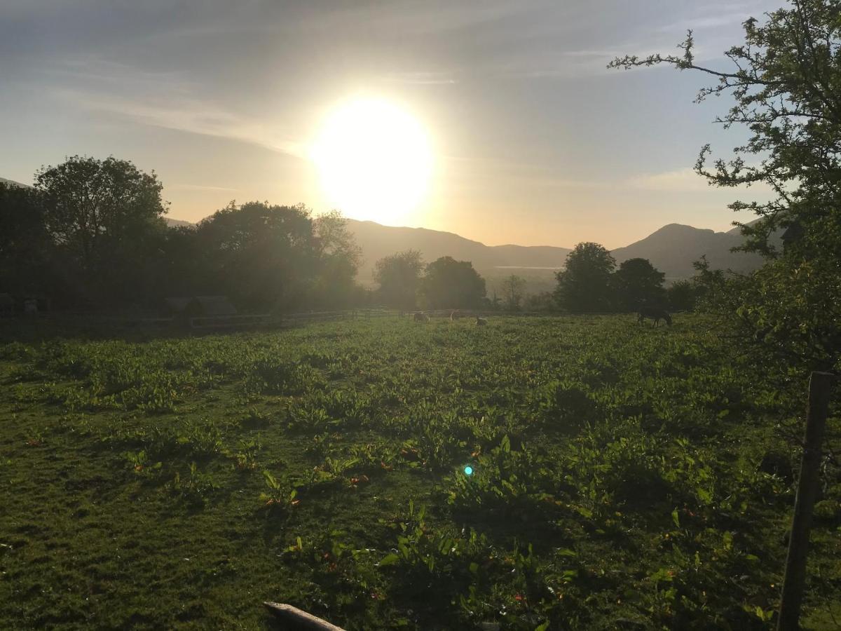 Claremont House Keswick Bed & Breakfast Кесвик Екстериор снимка