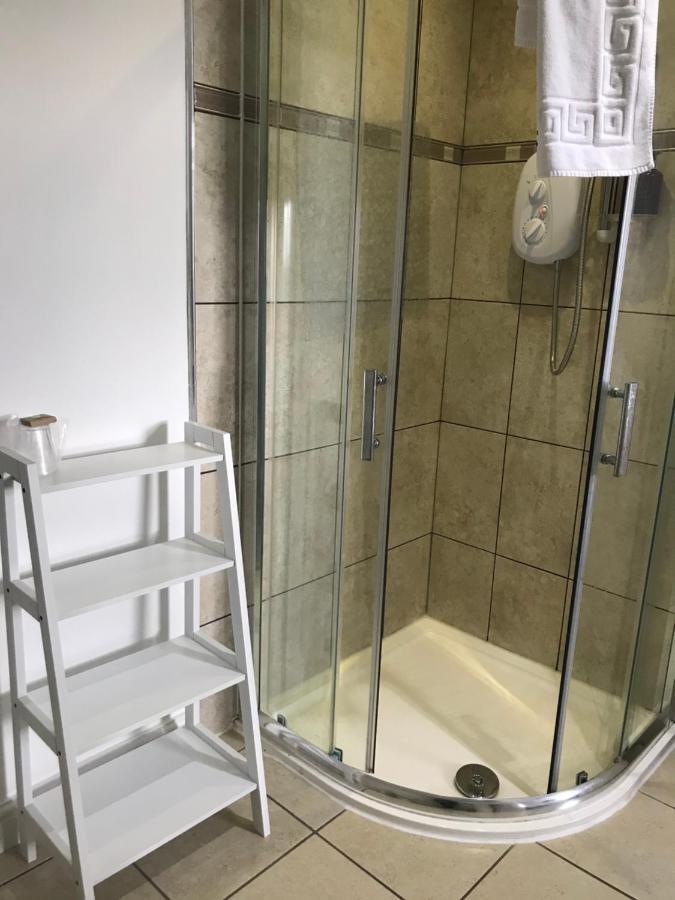 Claremont House Keswick Bed & Breakfast Кесвик Екстериор снимка