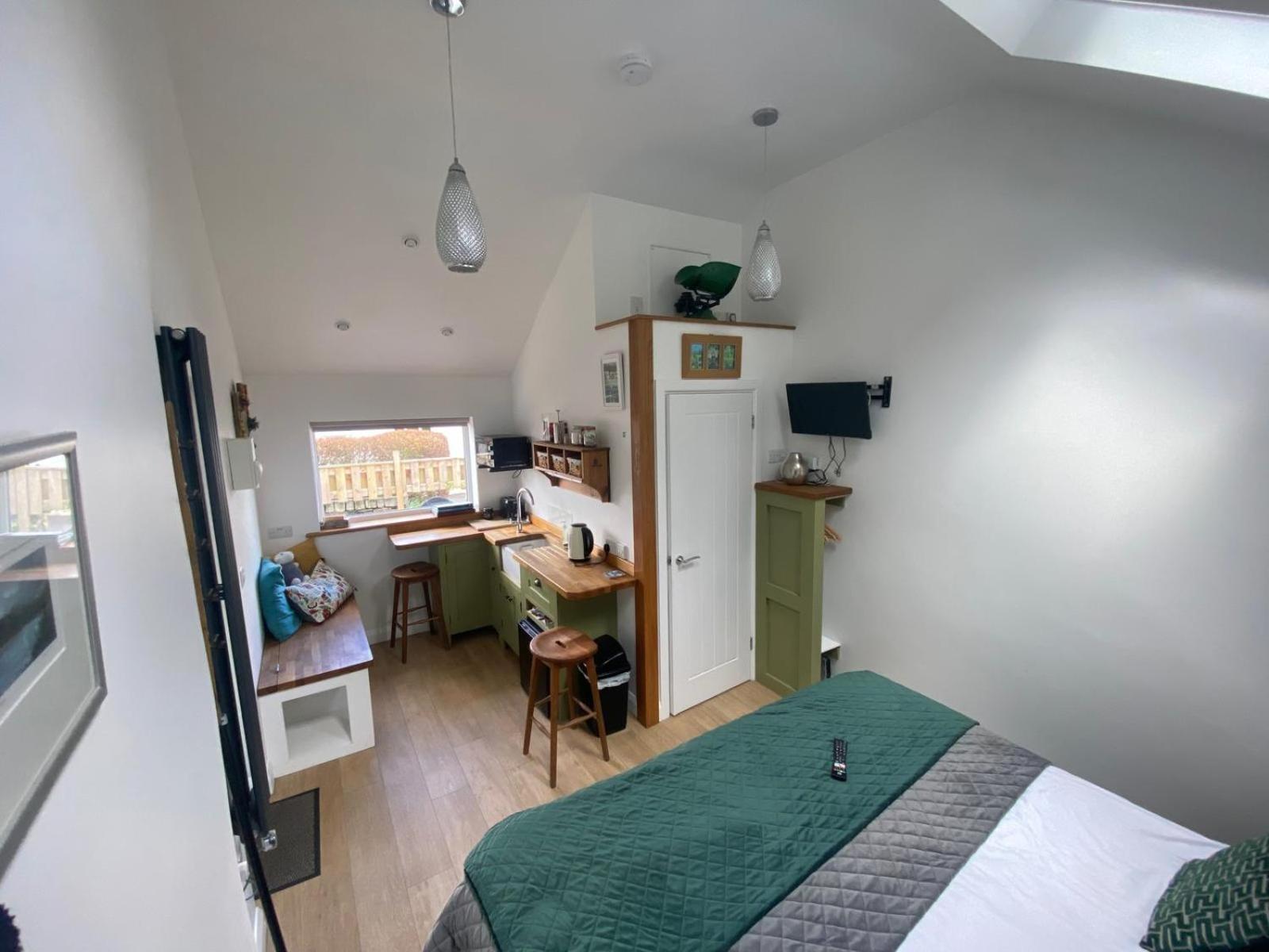 Claremont House Keswick Bed & Breakfast Кесвик Екстериор снимка