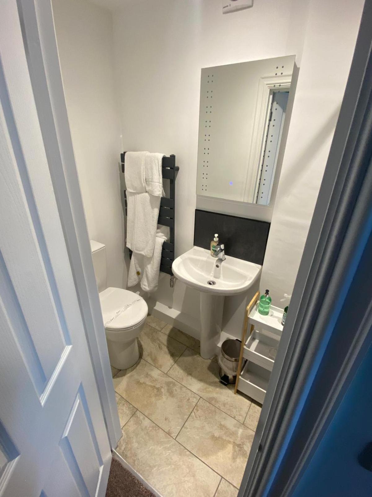 Claremont House Keswick Bed & Breakfast Кесвик Екстериор снимка