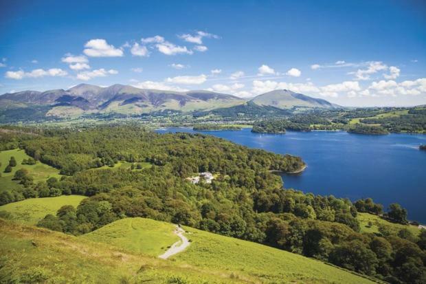 Claremont House Keswick Bed & Breakfast Кесвик Екстериор снимка