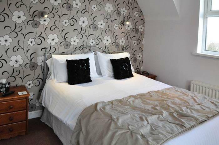 Claremont House Keswick Bed & Breakfast Кесвик Екстериор снимка