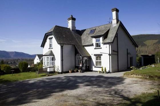 Claremont House Keswick Bed & Breakfast Кесвик Екстериор снимка